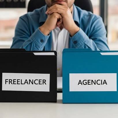 Comparación entre freelancer y agencia de diseño web
